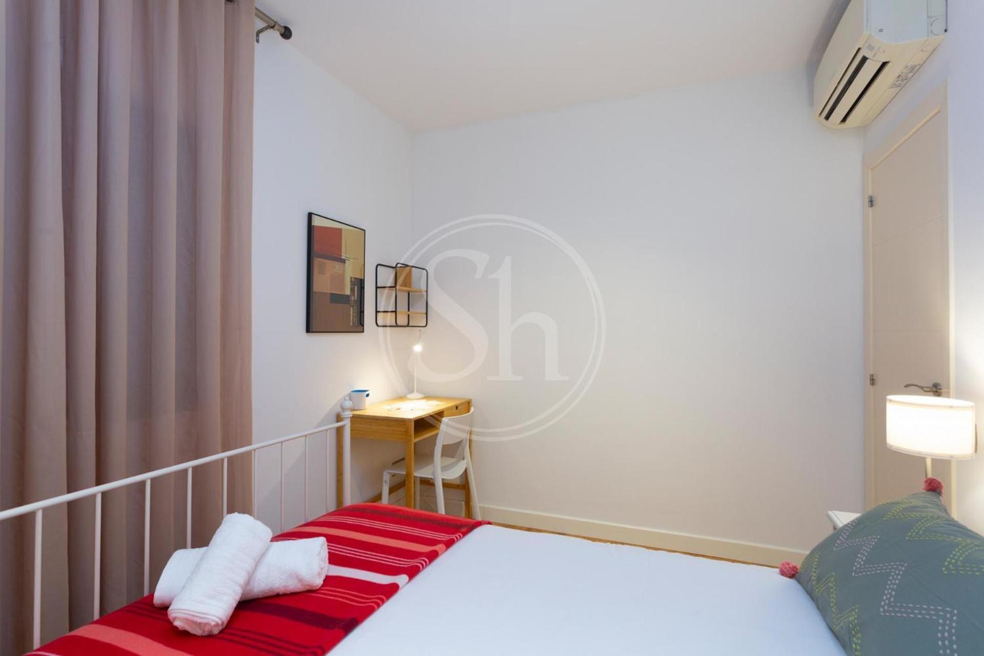 Bonito Apartamento Cerca De La Sagrada Familia บาร์เซโลนา ภายนอก รูปภาพ