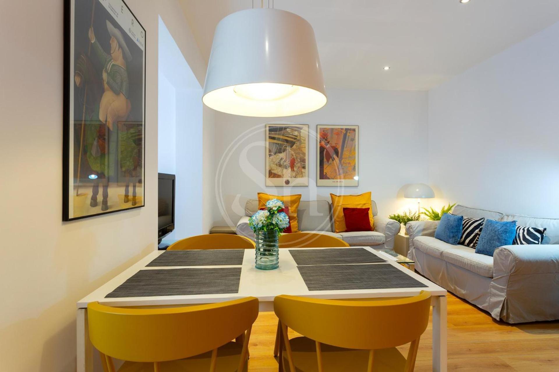 Bonito Apartamento Cerca De La Sagrada Familia บาร์เซโลนา ภายนอก รูปภาพ