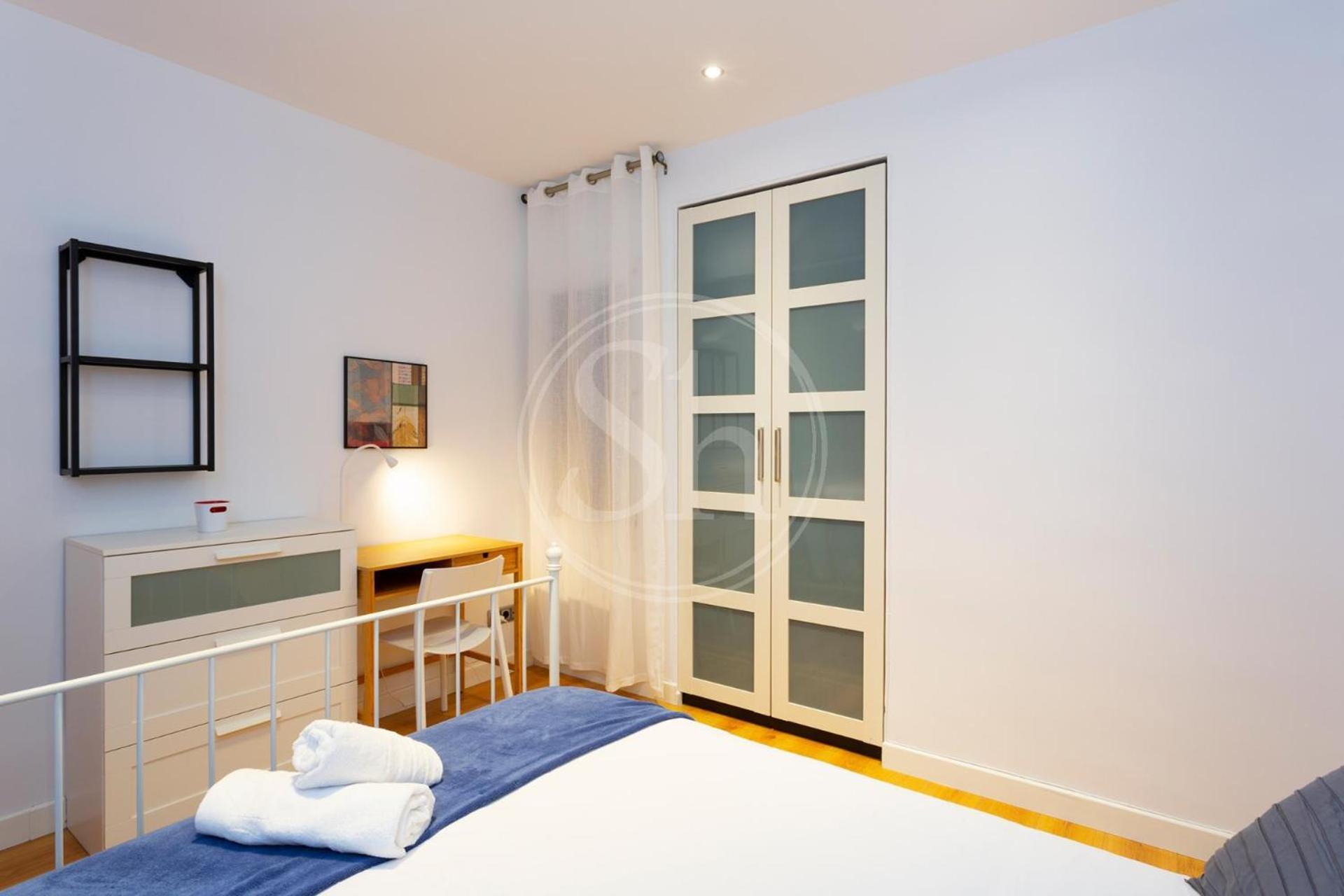 Bonito Apartamento Cerca De La Sagrada Familia บาร์เซโลนา ภายนอก รูปภาพ